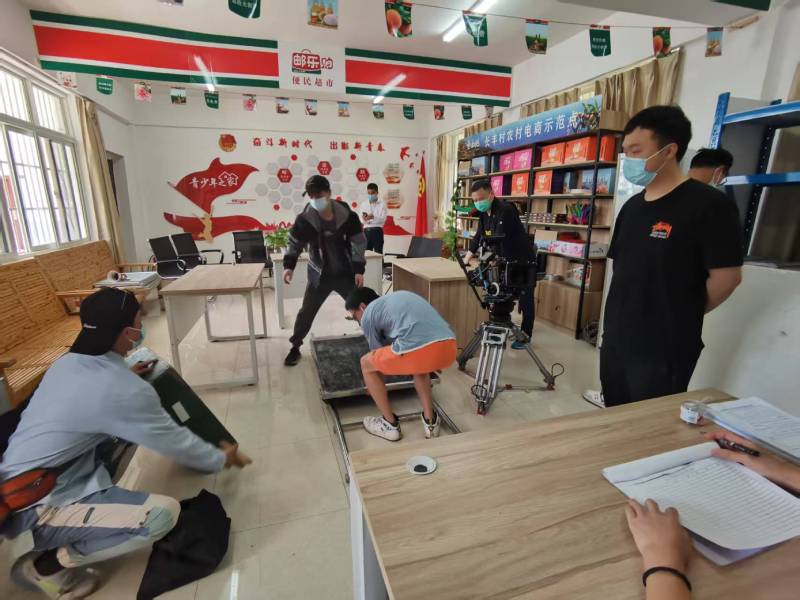 黎城县广告片拍摄公司：极简主义践行者，少即是多的视觉哲学